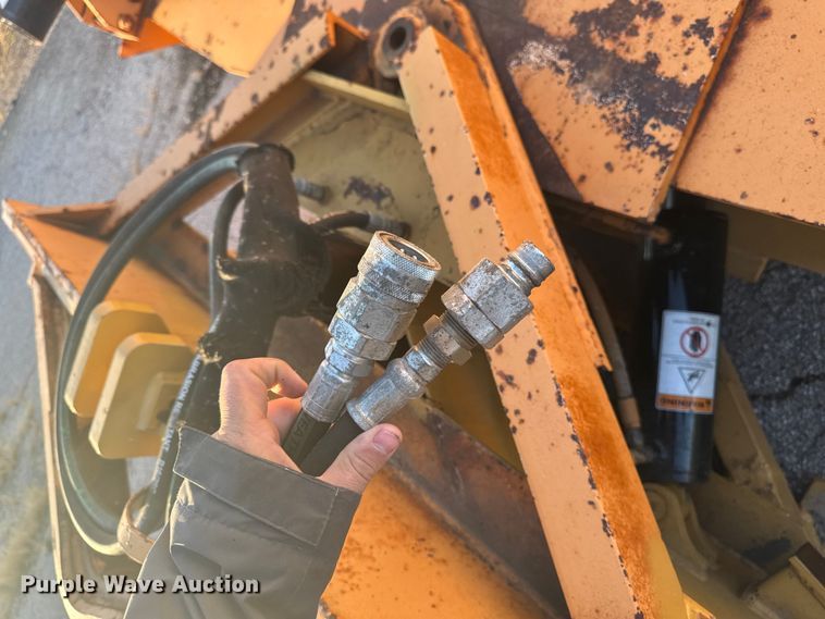 image for item EA2056 Henke REL 12 wheel loader snow plow