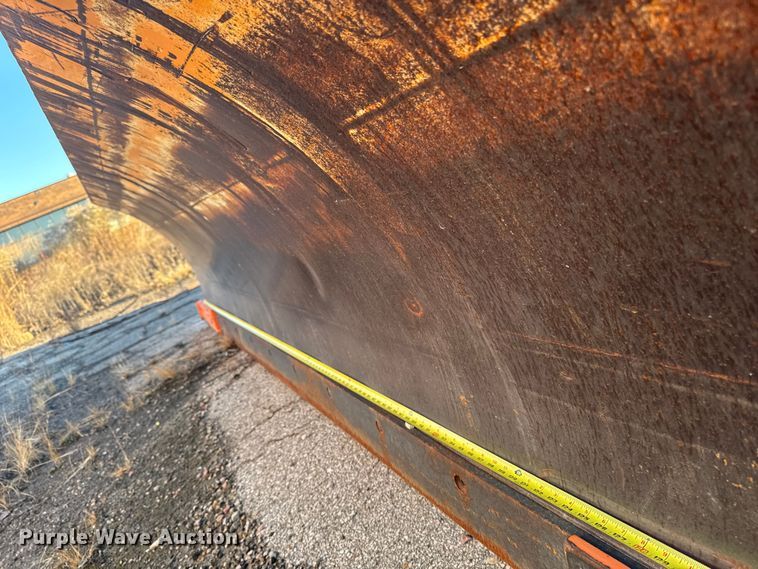 image for item EA2056 Henke REL 12 wheel loader snow plow