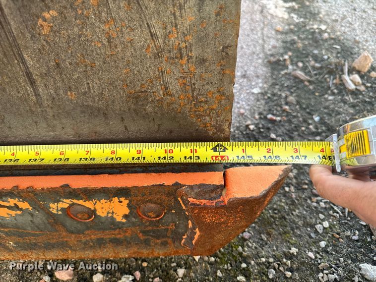 image for item EA2056 Henke REL 12 wheel loader snow plow