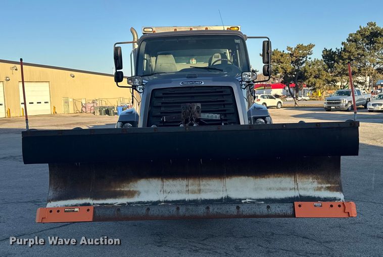 image for item EA2057 2014 Freightliner 108SD dump truck