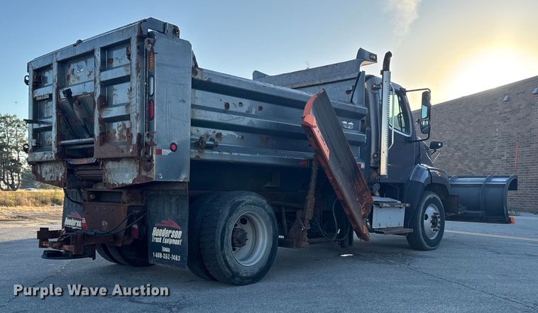 image for item EA2057 2014 Freightliner 108SD dump truck