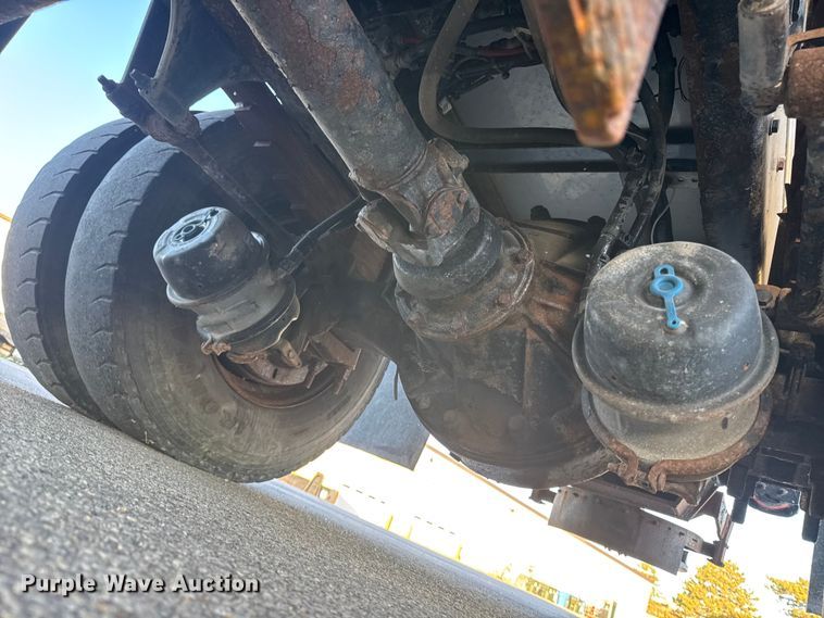 image for item EA2057 2014 Freightliner 108SD dump truck