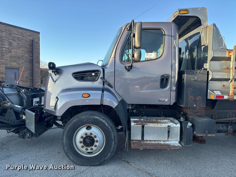 image for item EA2057 2014 Freightliner 108SD dump truck