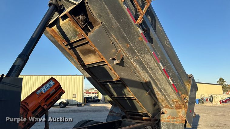 image for item EA2057 2014 Freightliner 108SD dump truck