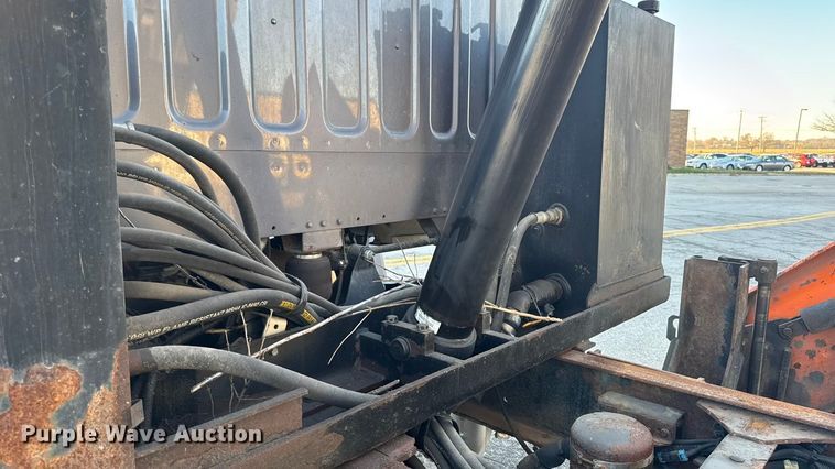 image for item EA2057 2014 Freightliner 108SD dump truck