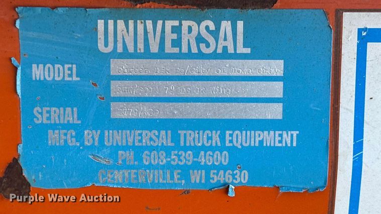 image for item EA2057 2014 Freightliner 108SD dump truck