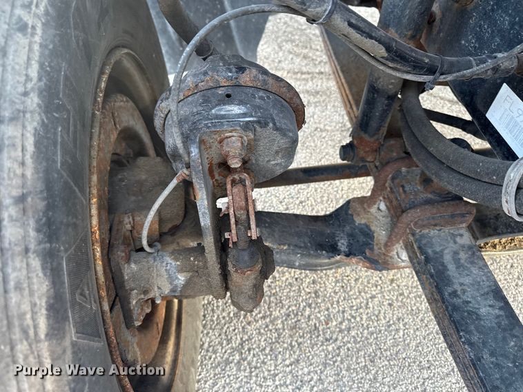 image for item EA2057 2014 Freightliner 108SD dump truck