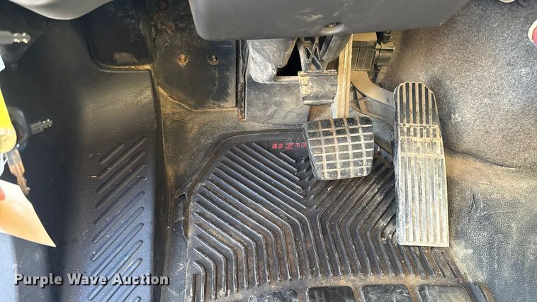 image for item EA2057 2014 Freightliner 108SD dump truck