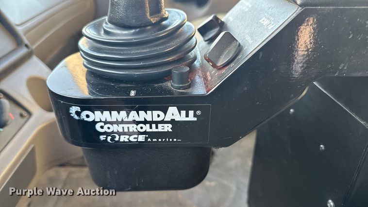 image for item EA2057 2014 Freightliner 108SD dump truck