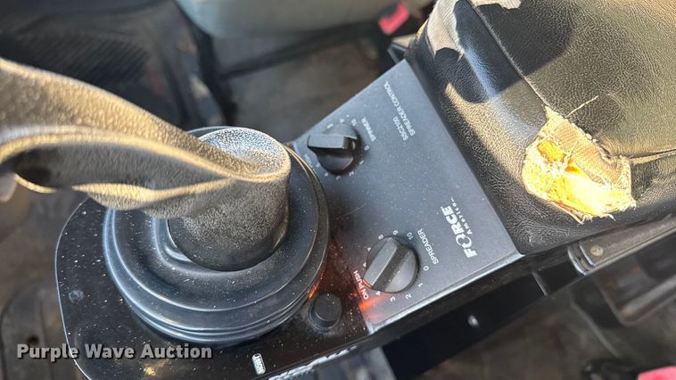 image for item EA2057 2014 Freightliner 108SD dump truck