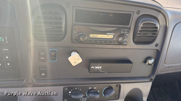 image for item EA2057 2014 Freightliner 108SD dump truck