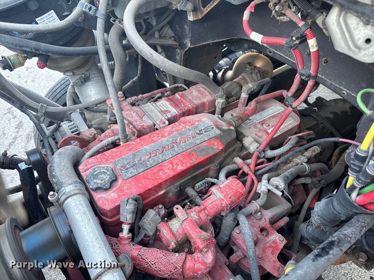 image for item EA2057 2014 Freightliner 108SD dump truck