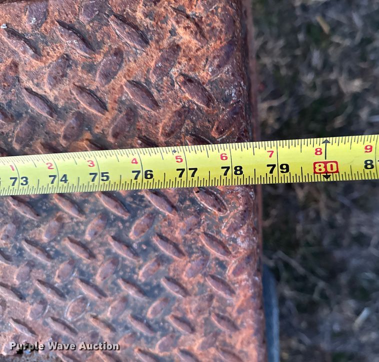 image for item EA2092 2000 Ford F350 Super Duty flatbed pickup truck