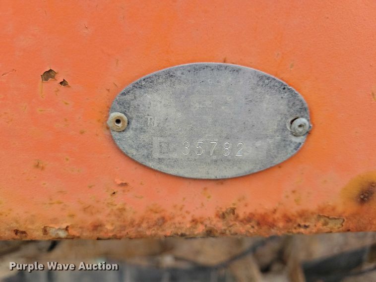 image for item EA2728 2005 Ford F250 Super Duty Crew Cab dump bed pickup truck