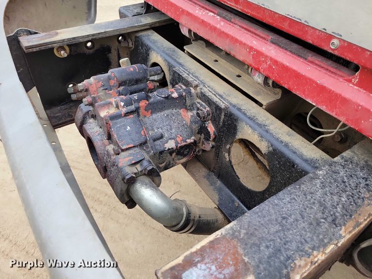 image for item EA2729 2004 International 7600 dump truck