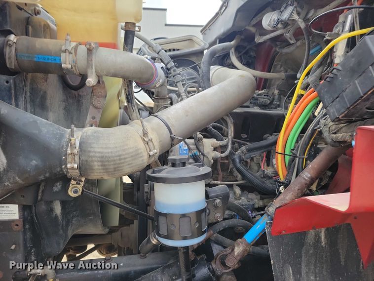 image for item EA2729 2004 International 7600 dump truck