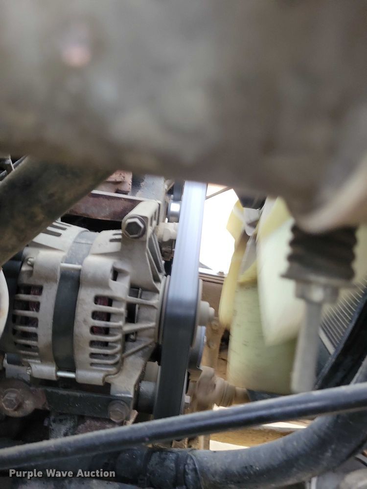 image for item EA2729 2004 International 7600 dump truck