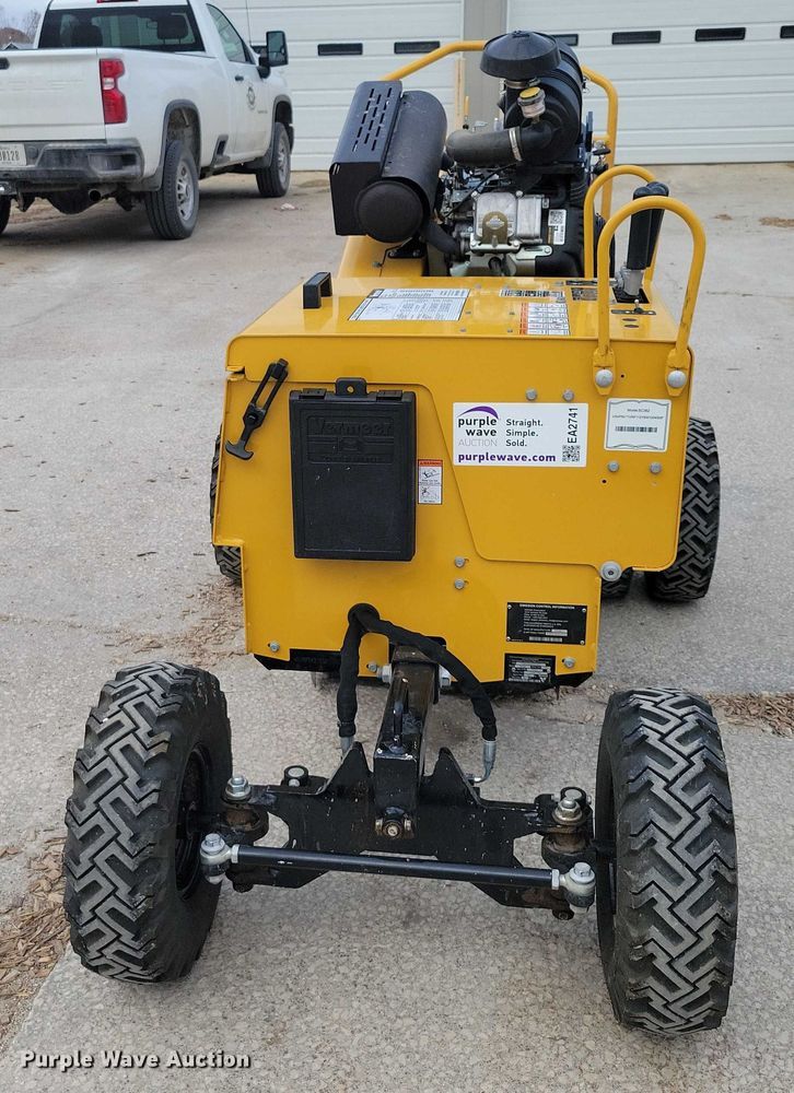 image for item EA2741 2021 Vermeer SC362 stump grinder