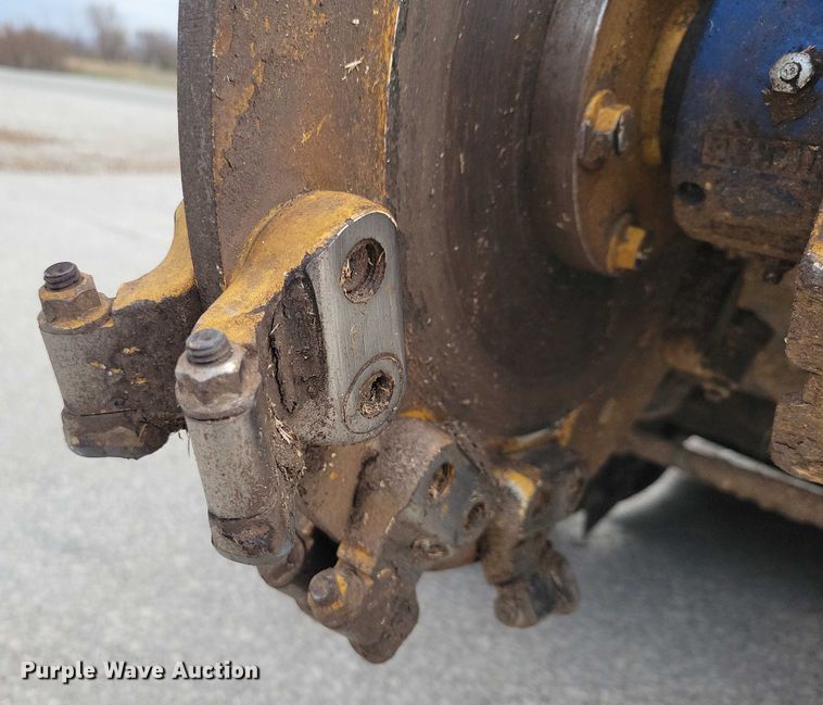 image for item EA2741 2021 Vermeer SC362 stump grinder