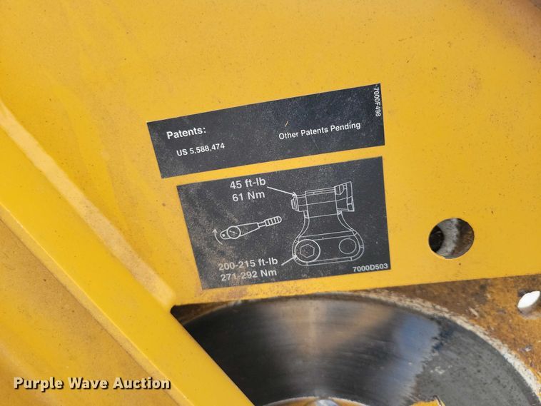 image for item EA2741 2021 Vermeer SC362 stump grinder