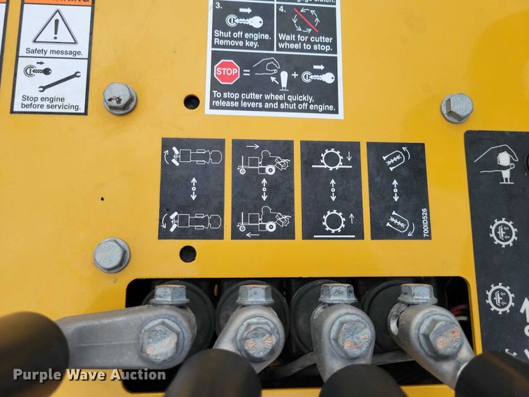 image for item EA2741 2021 Vermeer SC362 stump grinder