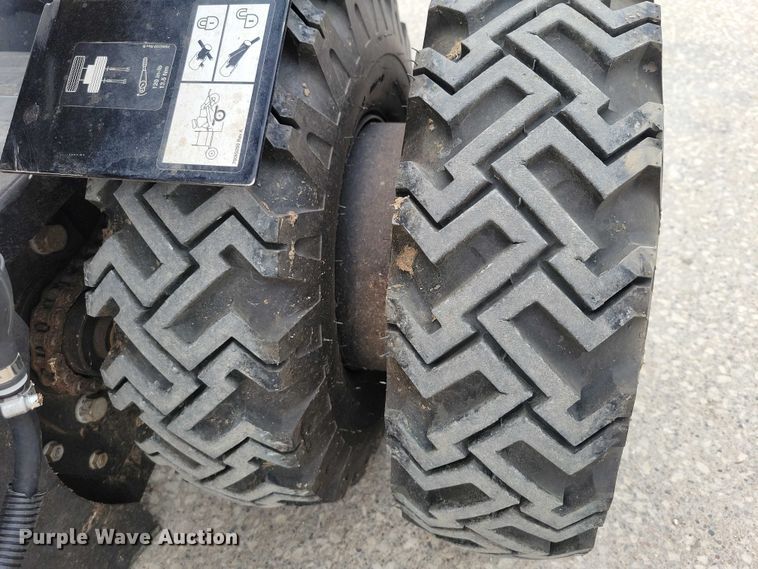 image for item EA2741 2021 Vermeer SC362 stump grinder