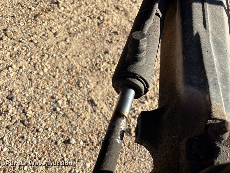 image for item EA7043 New Holland TS115A MFWD tractor