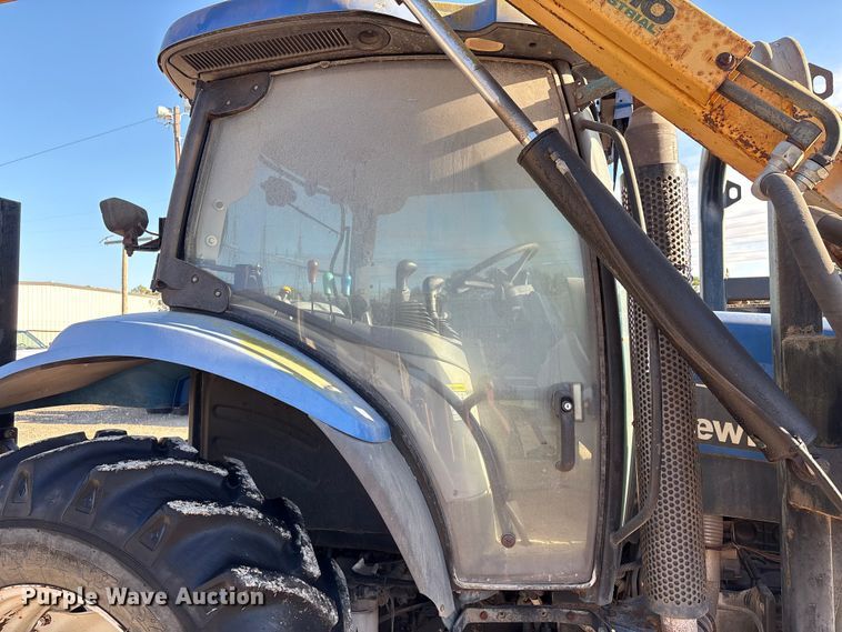 image for item EA7043 New Holland TS115A MFWD tractor