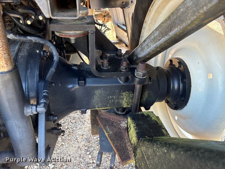 image for item EA7043 New Holland TS115A MFWD tractor