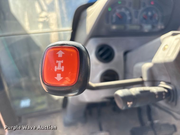 image for item EA7043 New Holland TS115A MFWD tractor