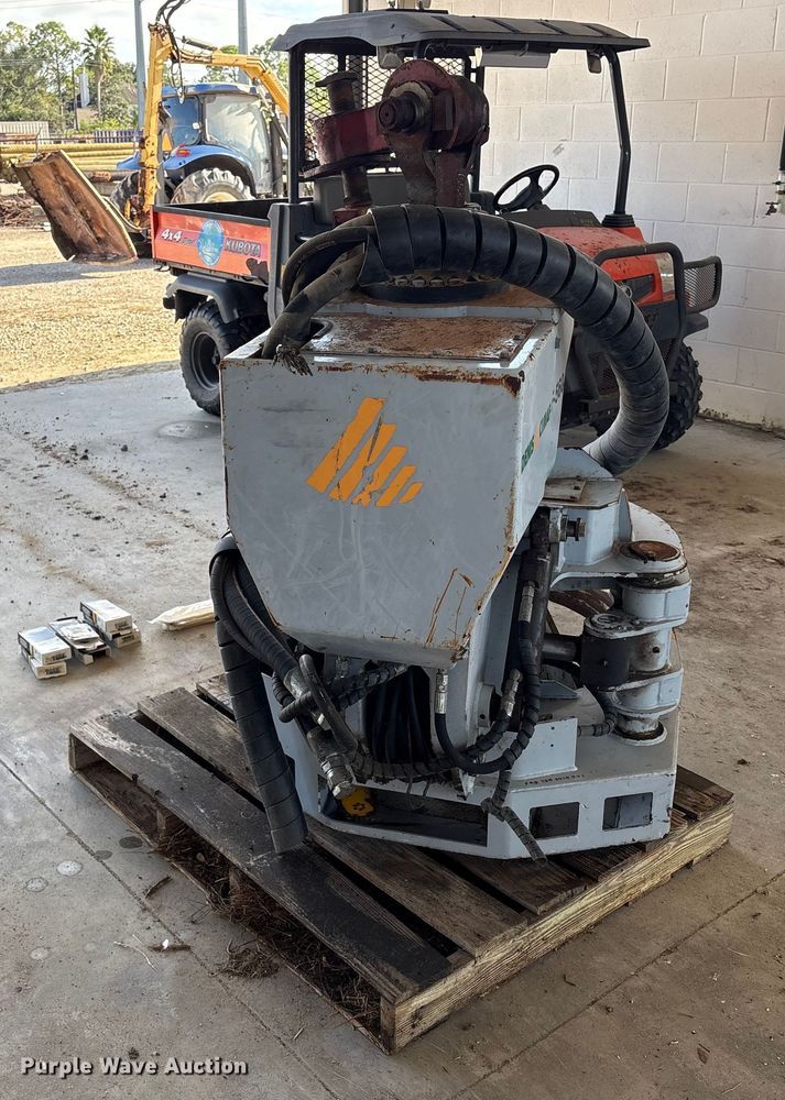 image for item EA7047 Denis Cimaf F-560 excavator felling head