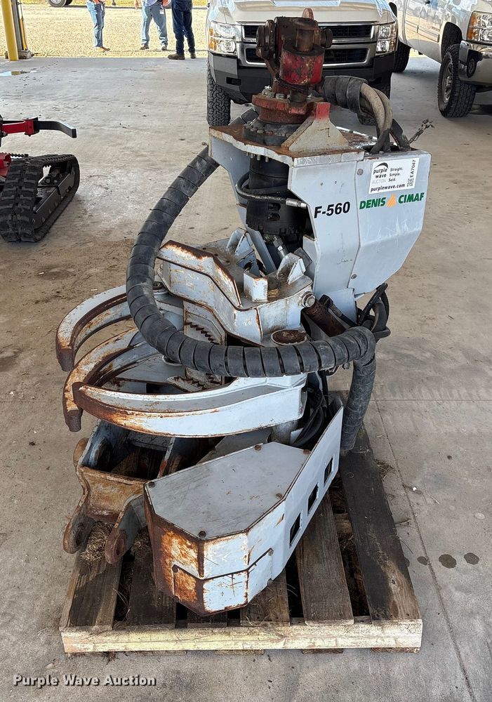 image for item EA7047 Denis Cimaf F-560 excavator felling head