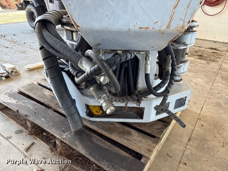 image for item EA7047 Denis Cimaf F-560 excavator felling head