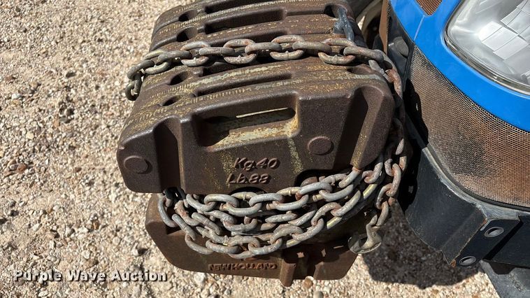 image for item EA7050 2005 New Holland TN70A MFWD tractor