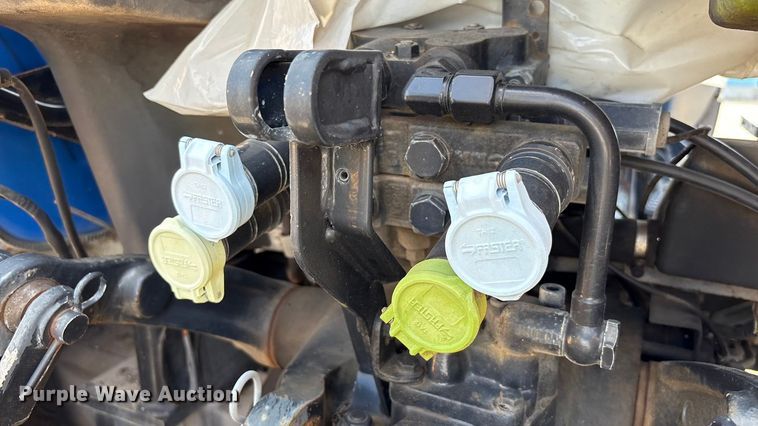 image for item EA7050 2005 New Holland TN70A MFWD tractor