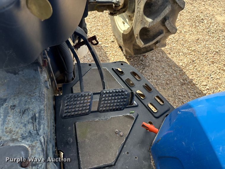 image for item EA7050 2005 New Holland TN70A MFWD tractor