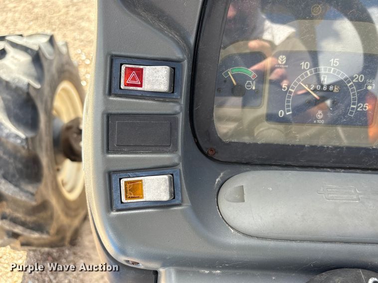 image for item EA7050 2005 New Holland TN70A MFWD tractor