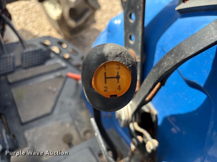 image for item EA7050 2005 New Holland TN70A MFWD tractor