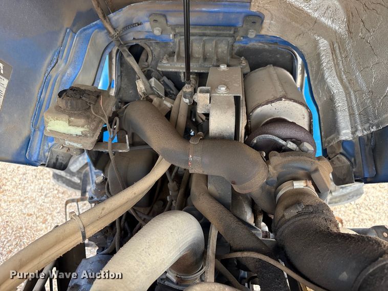 image for item EA7050 2005 New Holland TN70A MFWD tractor