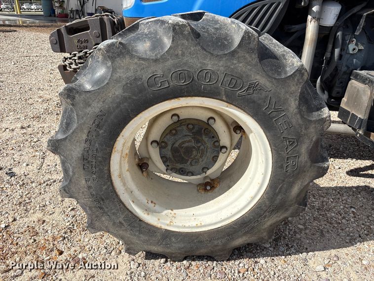 image for item EA7050 2005 New Holland TN70A MFWD tractor