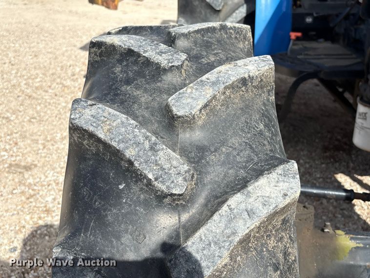 image for item EA7050 2005 New Holland TN70A MFWD tractor