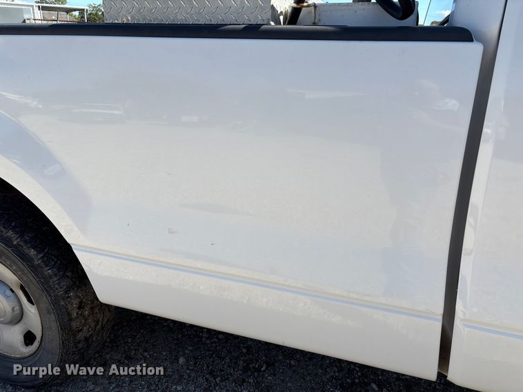 image for item EA7052 2008 Ford F150 pickup truck