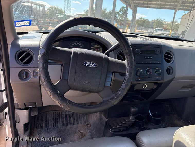 image for item EA7052 2008 Ford F150 pickup truck