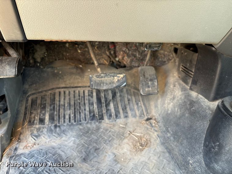 image for item EA7052 2008 Ford F150 pickup truck