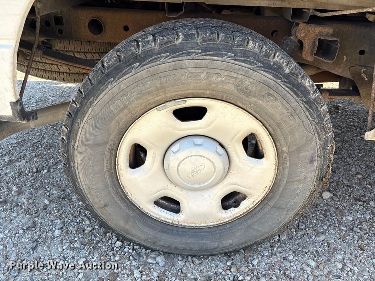 image for item EA7052 2008 Ford F150 pickup truck