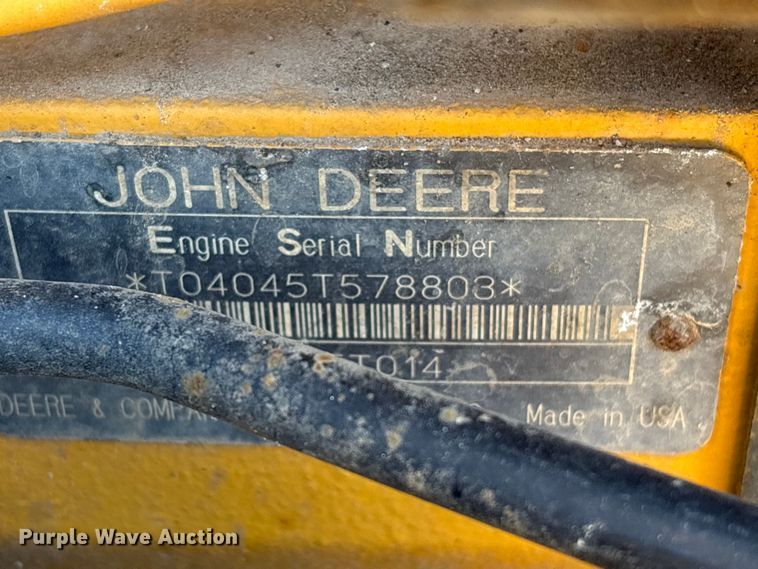 image for item EA7053 1998 John Deere 550G LGP dozer