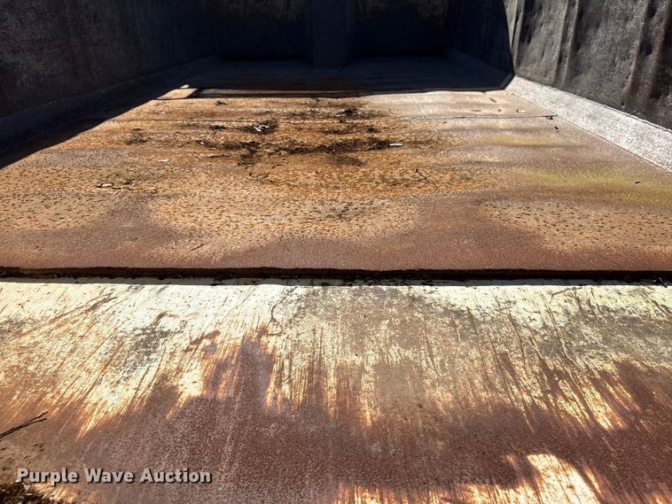 image for item EA7058 1999 Mack RD dump truck