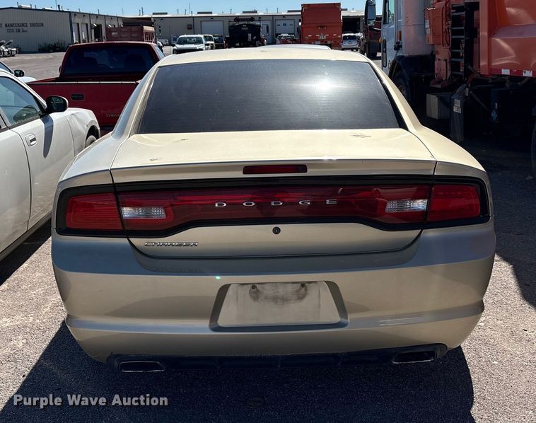 image for item EA7626 2013 Dodge Charger Police 