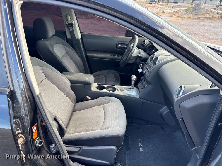 image for item EA7628 2009 Nissan Rogue SUV