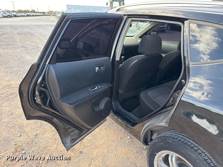 image for item EA7628 2009 Nissan Rogue SUV